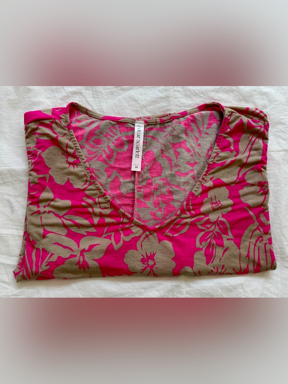 Dear Scarlett Pink Floral V-Neck Women’s Top